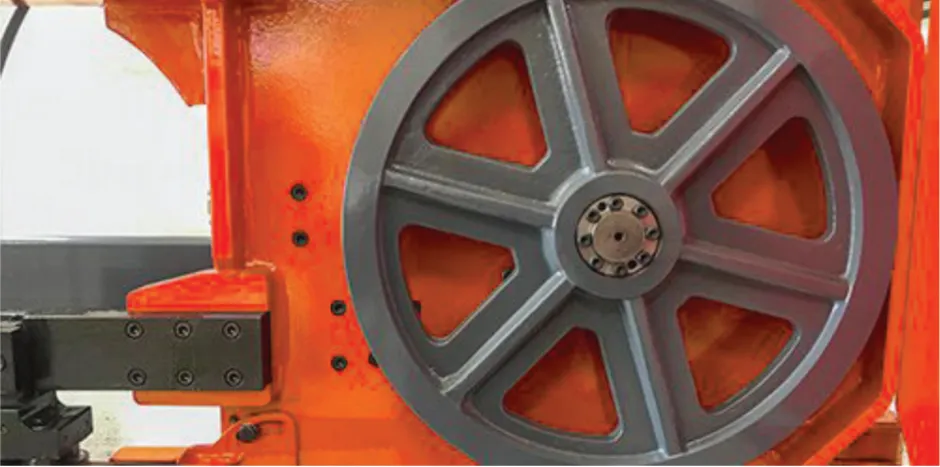 CSS 800 BANDSAW MACHINE